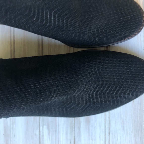 Lucky Brand Suede Leather Black Bootie Boots - Picture 9 of 13